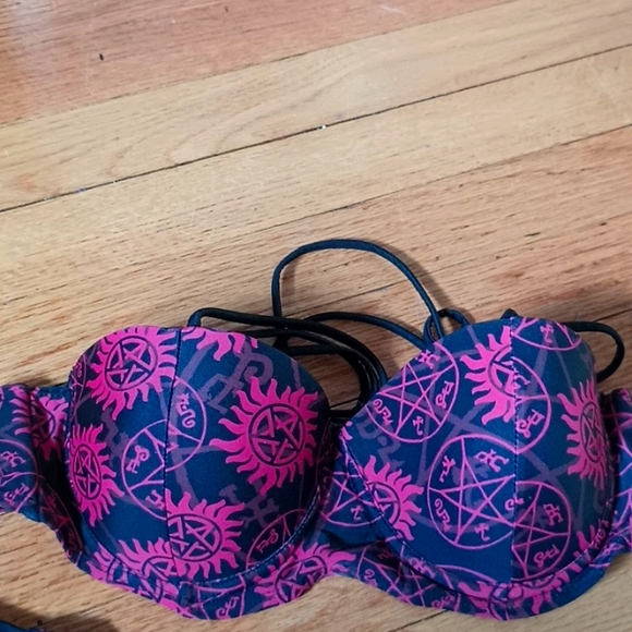 Y2K Supernatural bikini - Picture 2 of 4